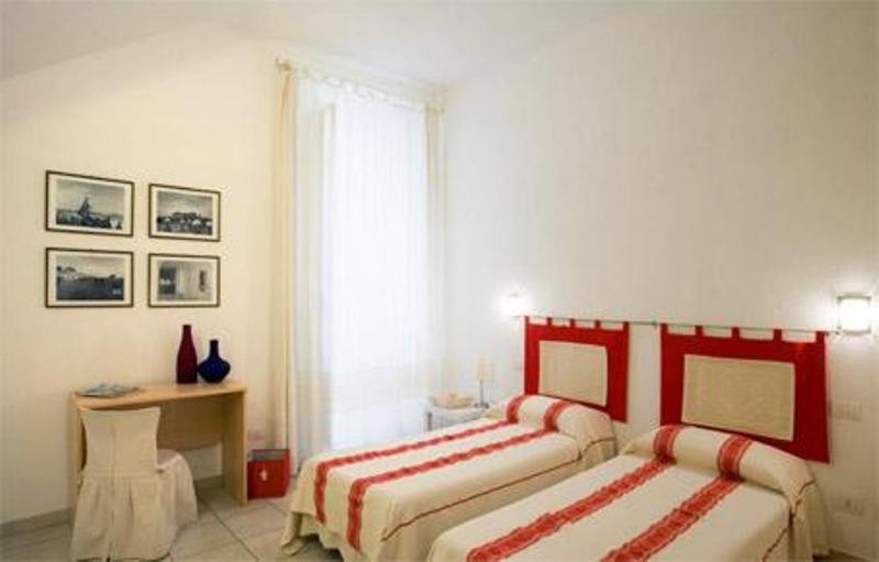 L'Arco Cagliari Bed and Breakfast Buitenkant foto